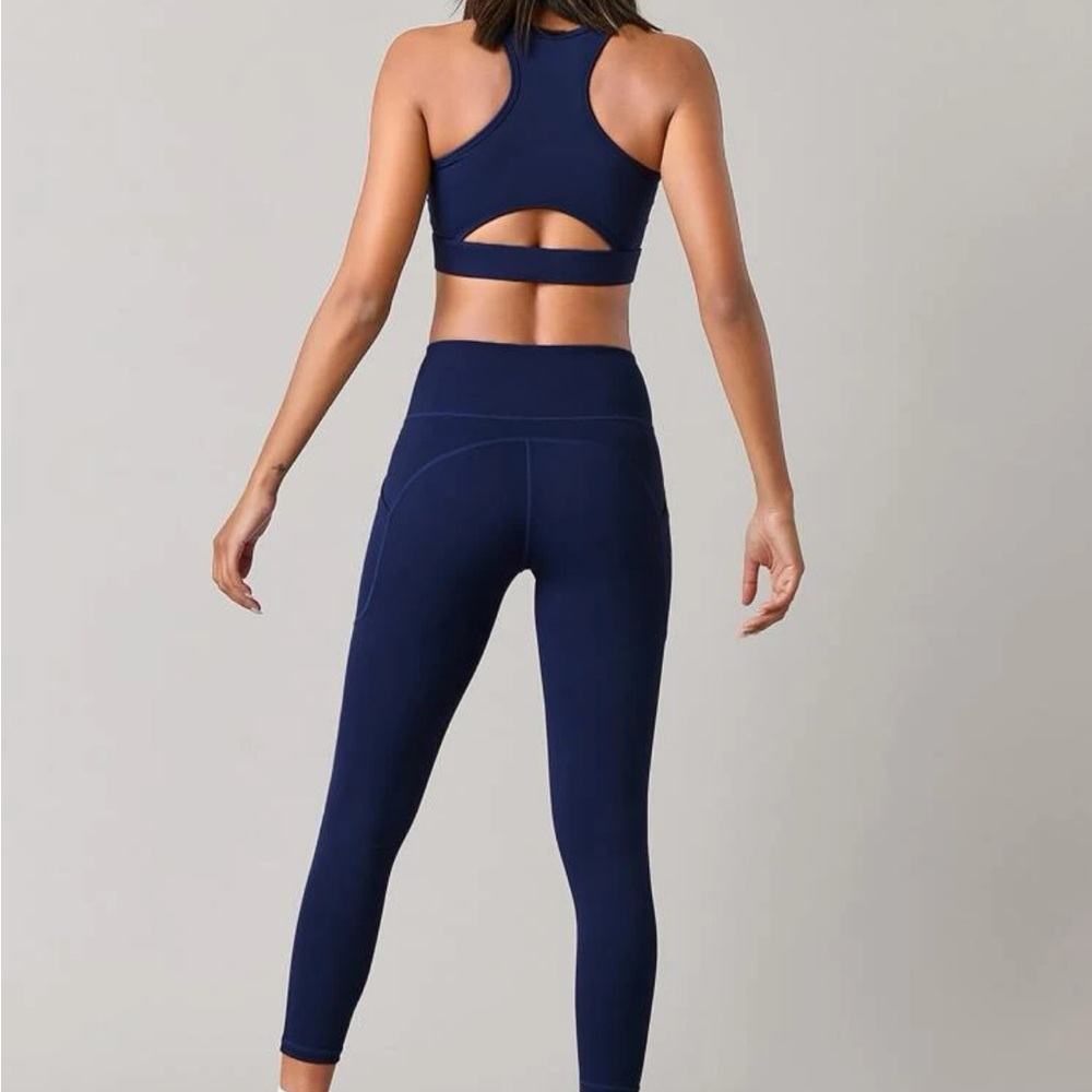 Workout set - Picture 2 of 2
